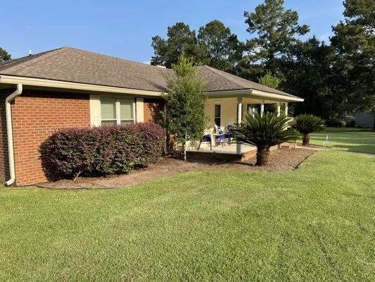 Axis Outdoor Service's Logo