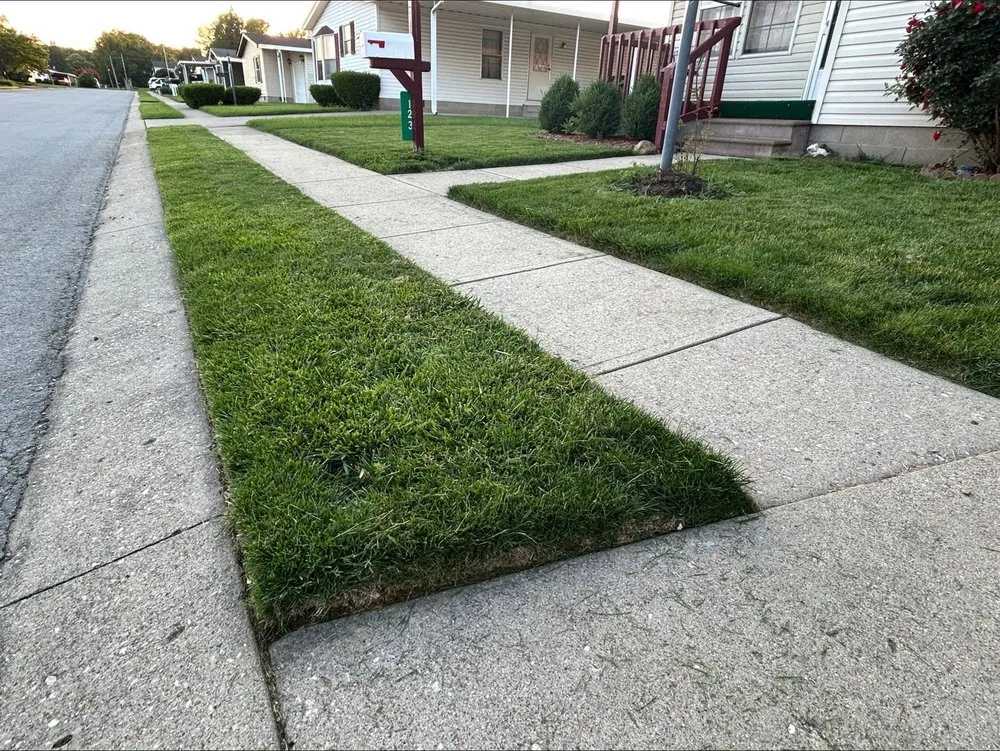 Top-rated outdoor landscaping for beautiful yards in Fairborn, OH by Ay Lawn Care