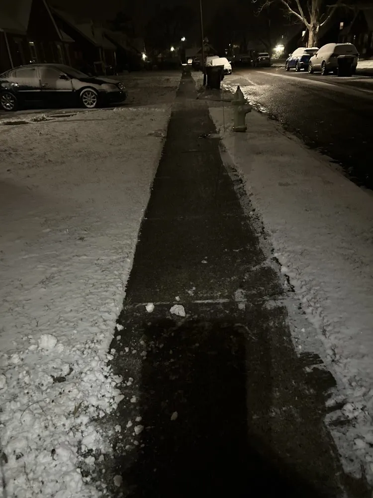 Professional lawn care service for residential properties in Fairborn, OH by Ay Lawn Care