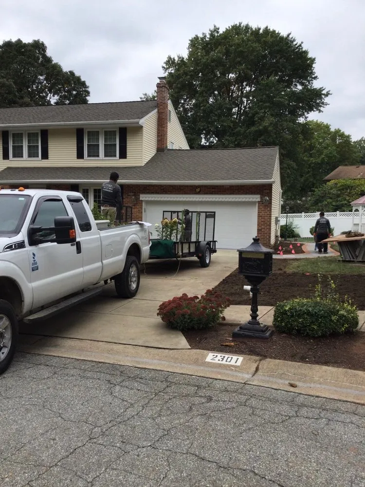 Top-rated outdoor landscaping for beautiful yards in New Castle, DE by Ayala Landscaping