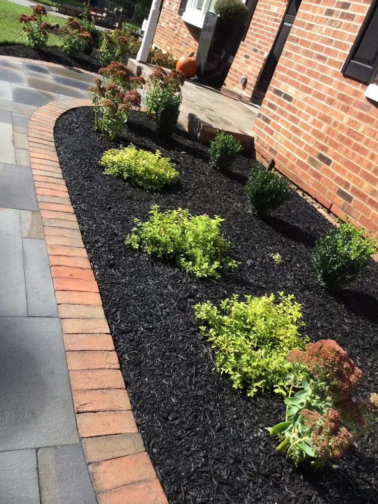 Reliable residential landscaping experts serving New Castle, DE - Ayala Landscaping