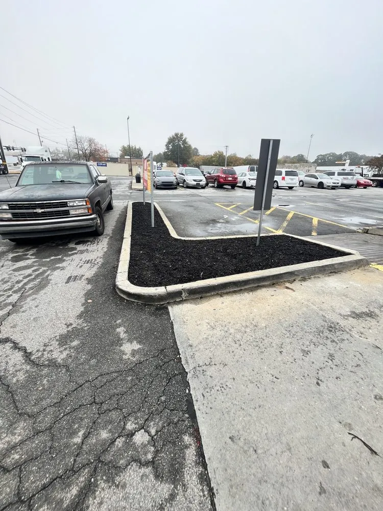 Reliable residential landscaping for year-round maintenance in Gainesville, GA by Ayala Lawn Care