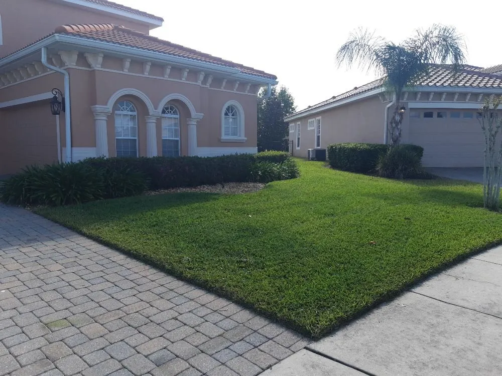 Professional residential landscaping in Winter Haven, FL - Aycock Lawn Maintenance