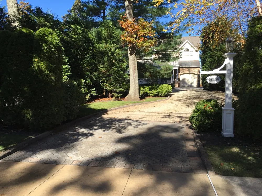 Local yard maintenance in Simpsonvillle, SC by Ayers Landscape Design & Contracting