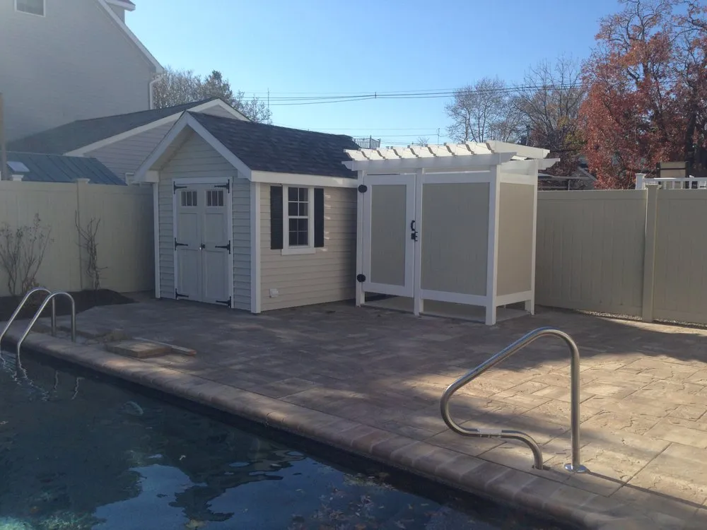 Local lawn care service with custom design in Simpsonvillle, SC by Ayers Landscape Design & Contracting
