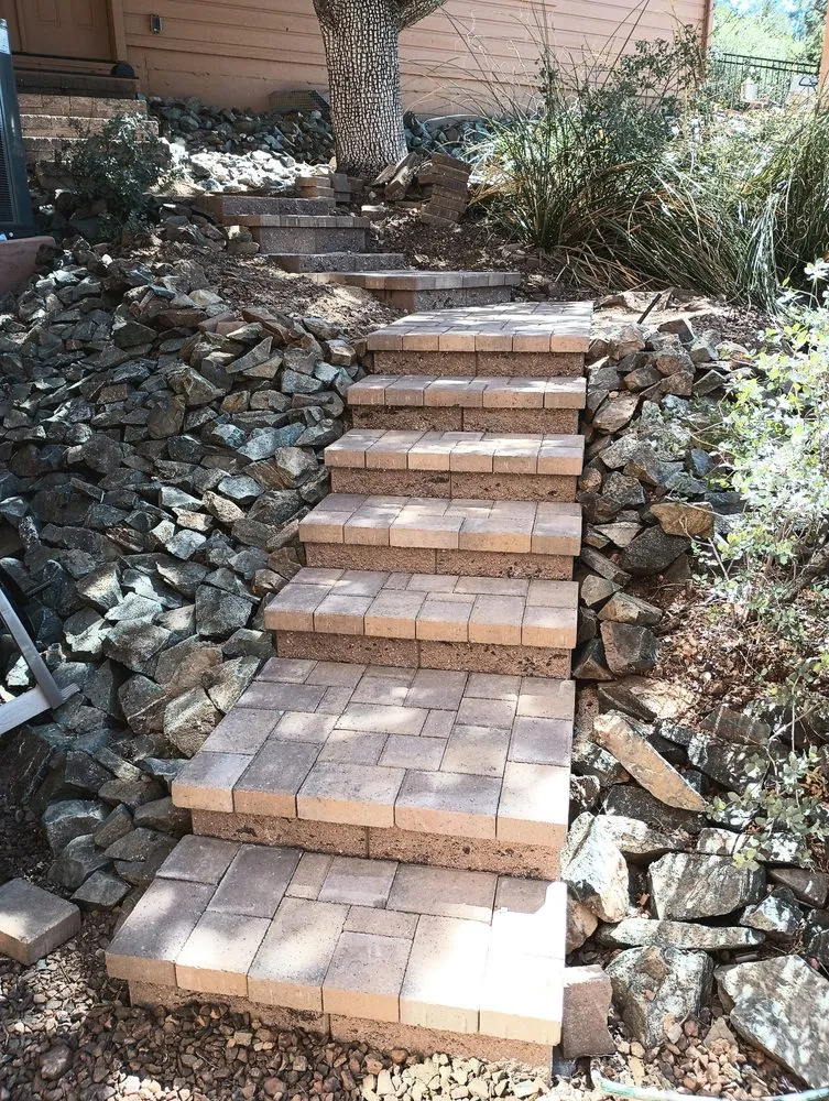 Reliable outdoor landscaping experts serving Prescott Valley, AZ - AZ Boulder