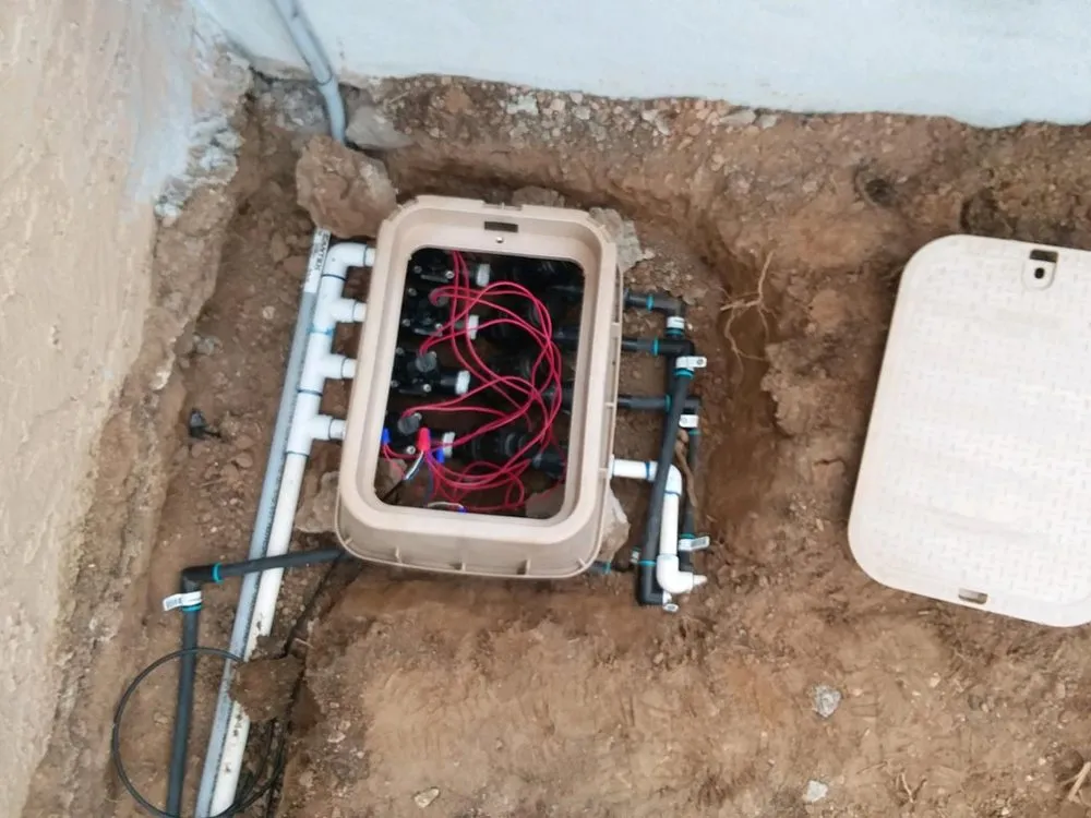 Top-rated garden landscaping for residential properties in Phoenix, AZ by AZ Desert Irrigation & Maintenance Services