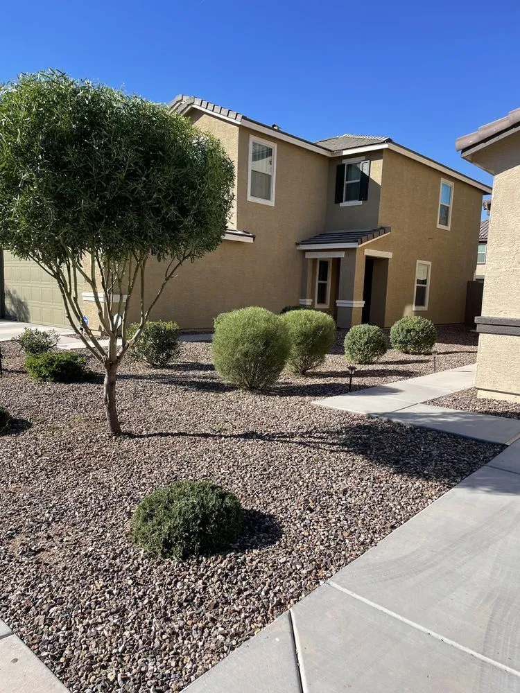 Professional residential landscaping in Phoenix, AZ - Az Elite Landscaping and maintenance