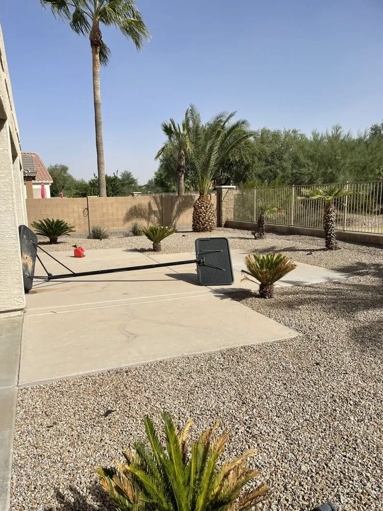 Local lawn care service experts serving Phoenix, AZ - Az Elite Landscaping and maintenance