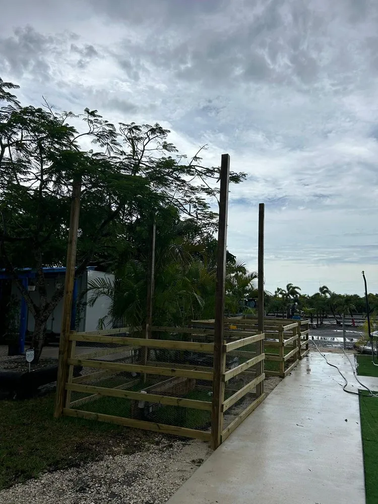 Trusted lawn mowing service for residential properties across Richmond West, FL - AZ Equipment And Trucks