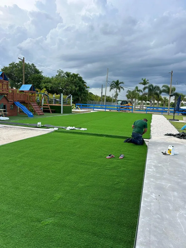 Affordable yard cleanup service experts serving Richmond West, FL - AZ Equipment And Trucks