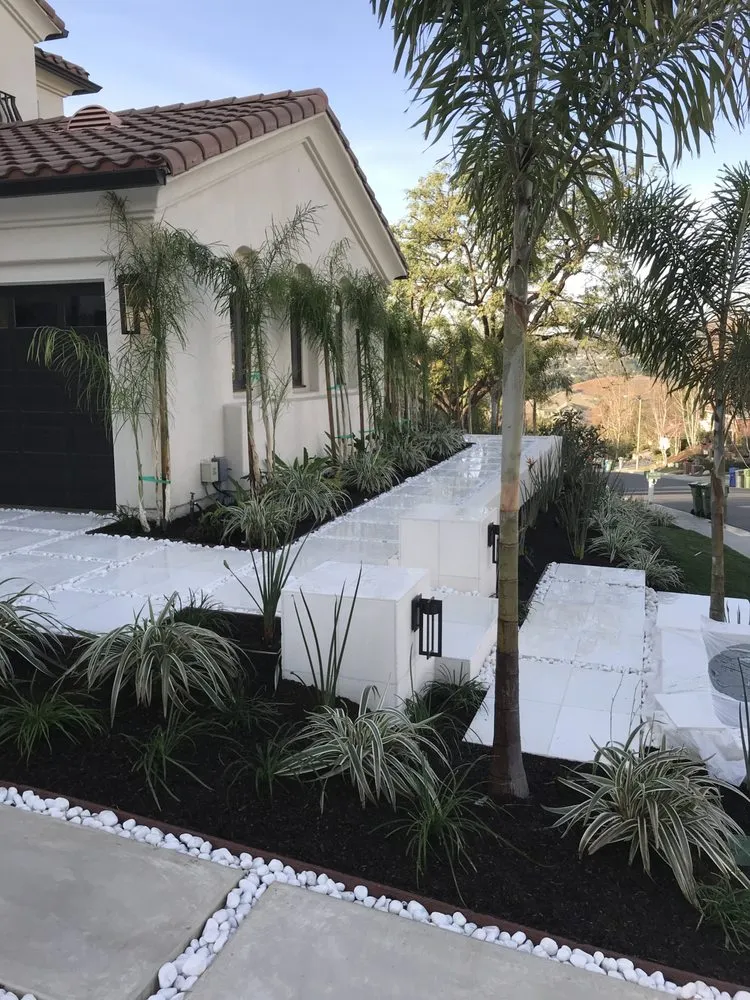 Reliable yard maintenance for year-round maintenance across Fillmore, CA - AZ Landscape