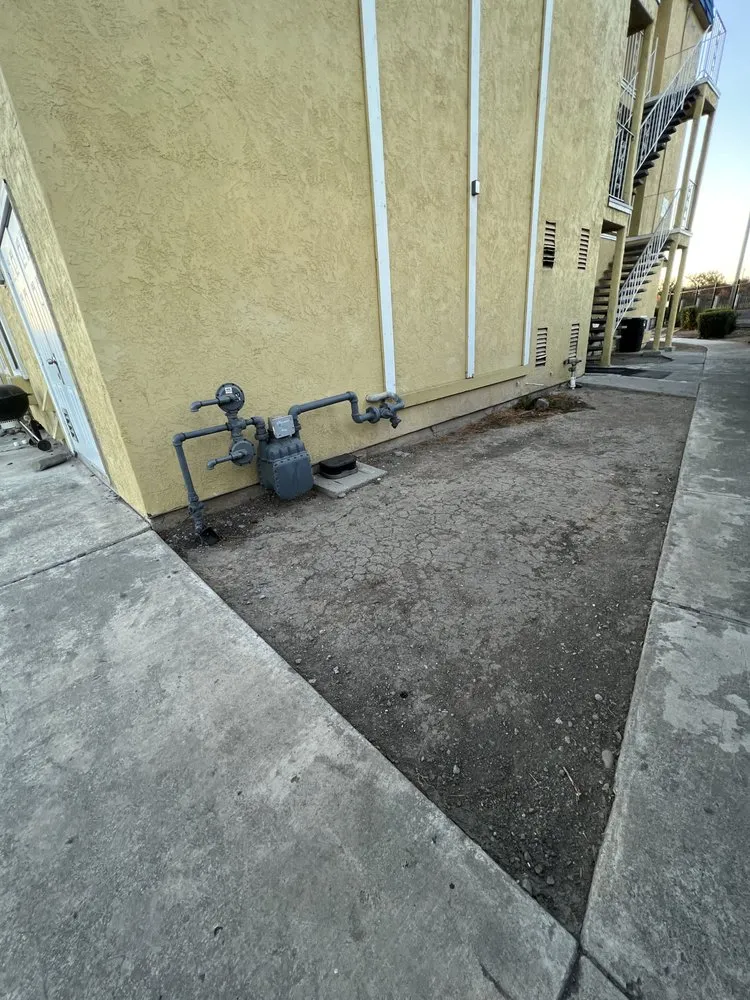 Top-rated residential landscaping in Merced, CA - AZ Maintenance