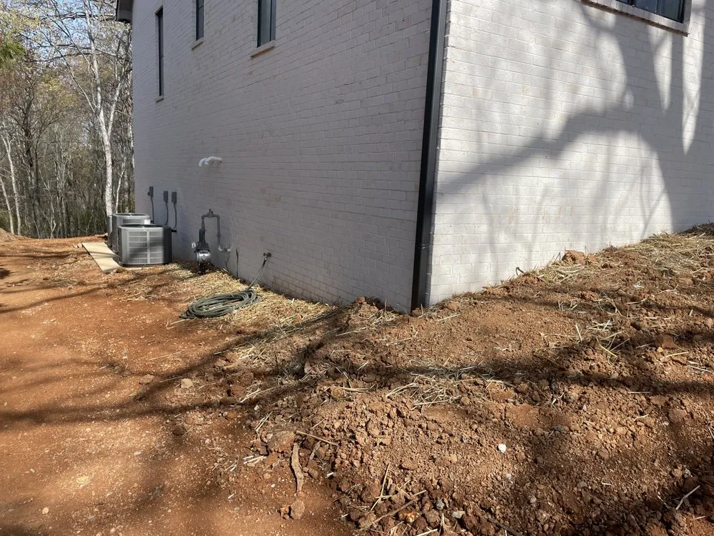 Affordable yard maintenance in Cleveland, TN - AZ Outdoor Services