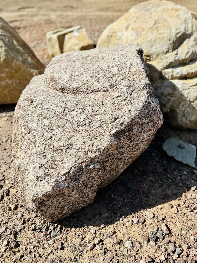 Reliable yard maintenance in Queen Creek, AZ - AZ Rock Depot