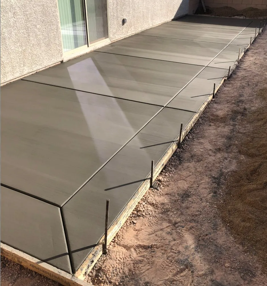 Top-rated landscape design for year-round maintenance in Albuquerque, NM by Az Tec Build