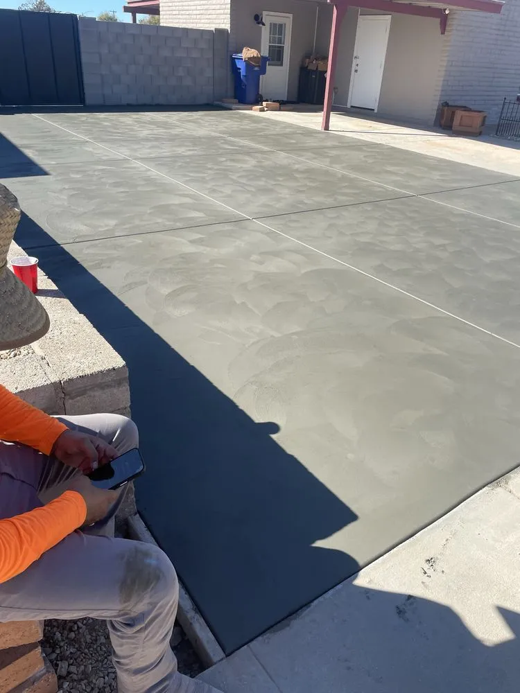 Top-rated lawn mowing service with custom design across Tucson, AZ - AZ TOP M G C