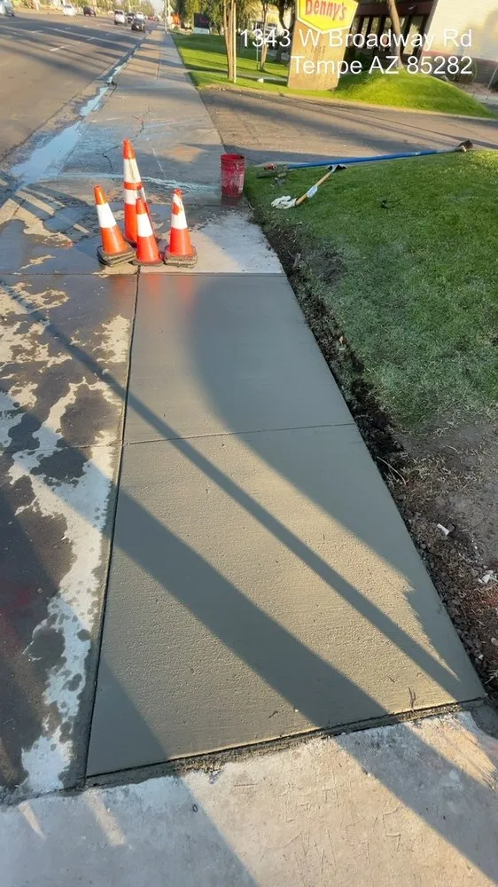 Custom landscape design experts serving Phoenix, AZ - AZ Valleywide Construction