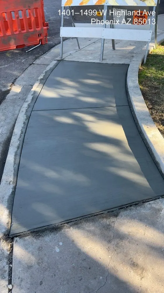 Expert landscaping services experts serving Phoenix, AZ - AZ Valleywide Construction