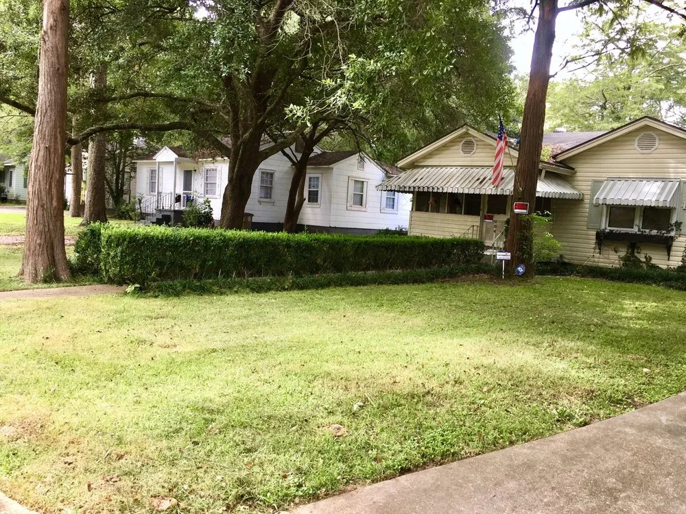 Trusted landscape installation in Mobile, AL - Azalea City Lawn Services