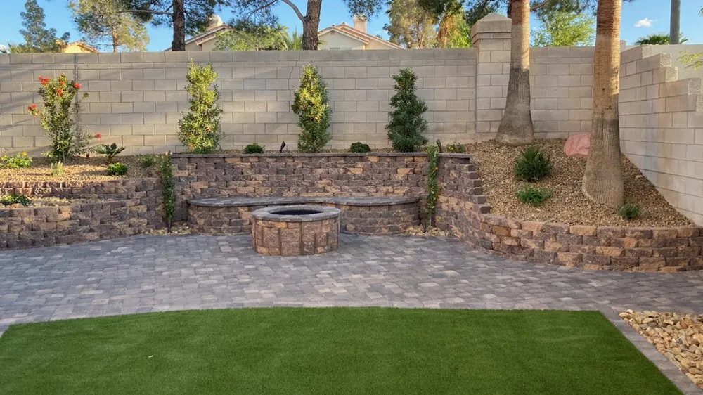 Custom lawn mowing service for homes in Henderson, NV by Aztec Landscape Services