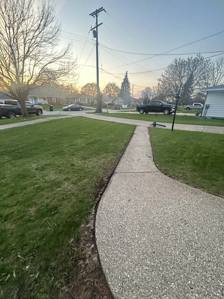 Professional lawn mowing service in Wyoming, MI - Aztec Landscaping