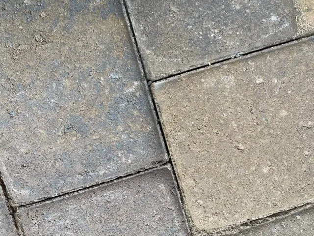 Local lawn care service with custom design in Anthem, AZ by Azteca Home Services