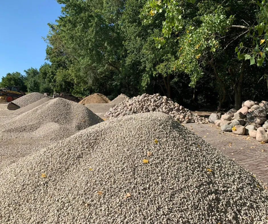 Custom outdoor landscaping experts serving Sandwich, IL - Aztech Landscaping