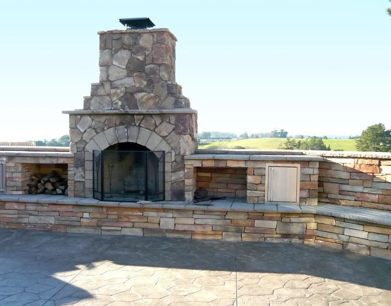 Local lawn mowing service in Petaluma, CA by Aztlan Landscaping