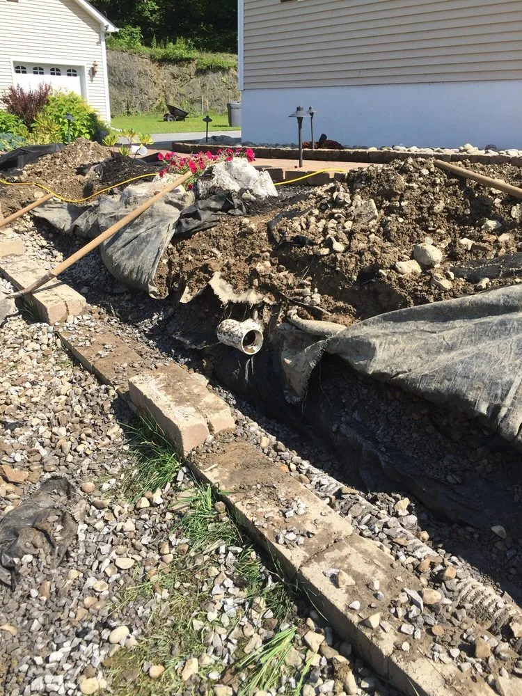 Custom garden landscaping in Petaluma, CA by Aztlan Landscaping