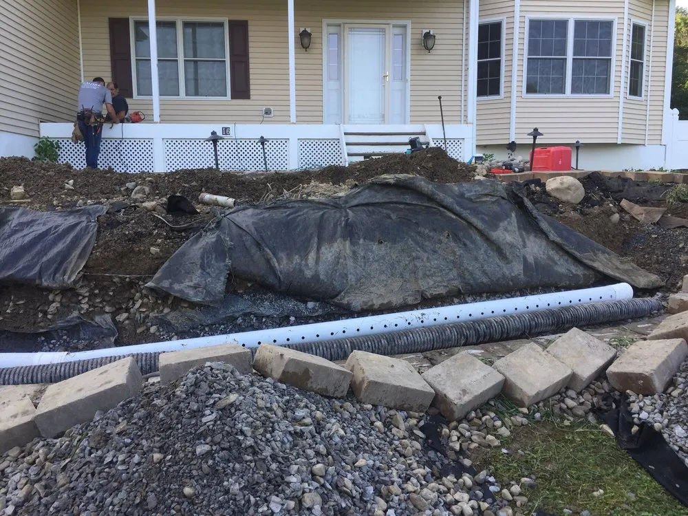 Local outdoor landscaping experts serving Petaluma, CA - Aztlan Landscaping