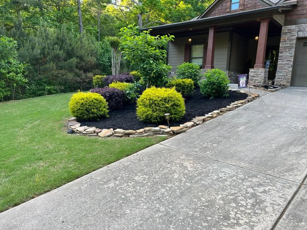 Affordable outdoor landscaping in Rome, GA by Azul Landscape
