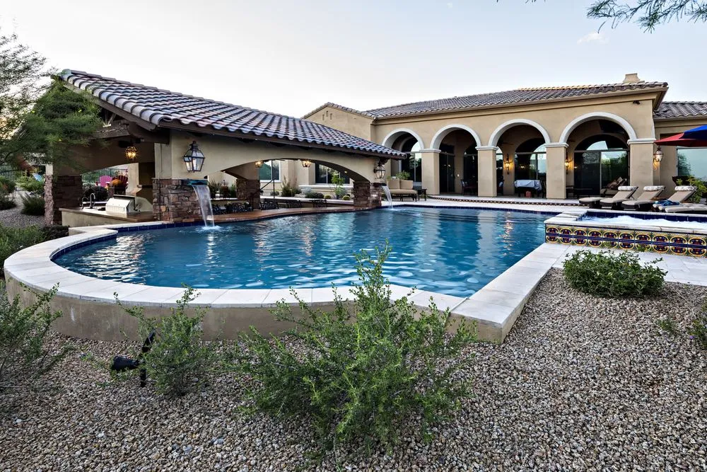 Expert lawn mowing service in Cave Creek, AZ - Azul-Verde Design Group