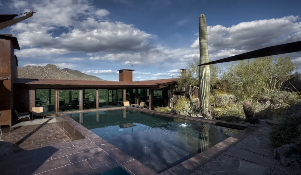 Expert garden landscaping for beautiful yards in Cave Creek, AZ by Azul-Verde Design Group