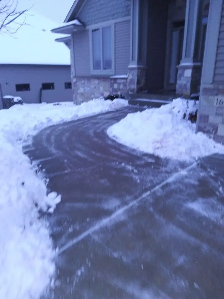 Custom garden landscaping in Rochester, MN - B & A Handyman Snow & Lawn