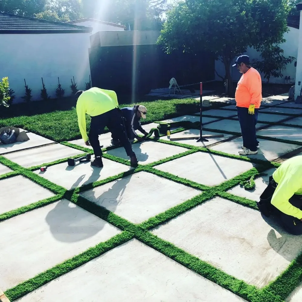 Local garden landscaping experts serving Los Angeles, CA - B & B Construction