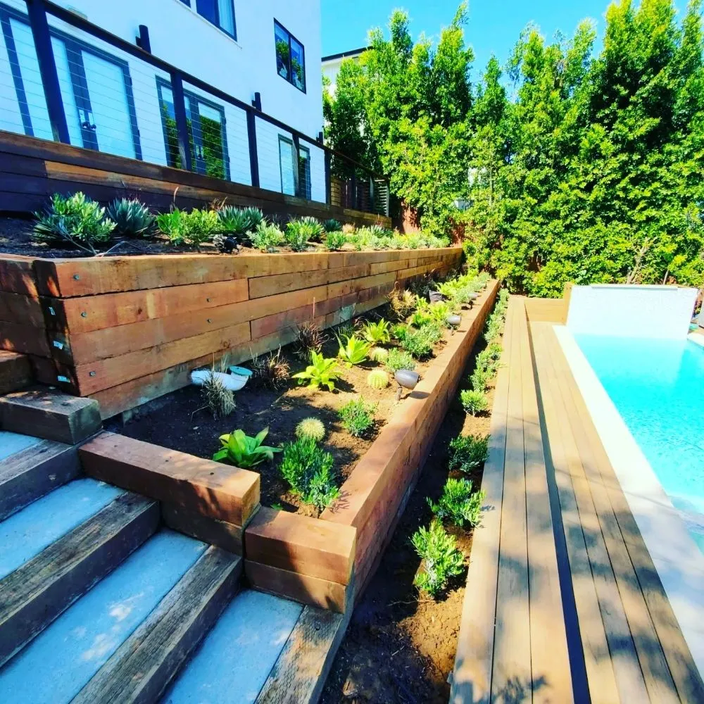 Custom landscaping services in Los Angeles, CA by B & B Construction