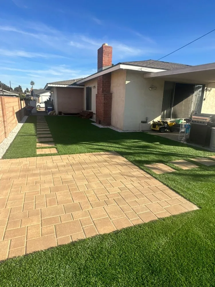 Expert landscaping services experts serving Los Angeles, CA - B & B Construction