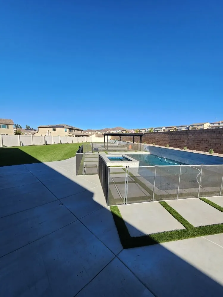 Professional outdoor landscaping in Los Angeles, CA - B & B Construction