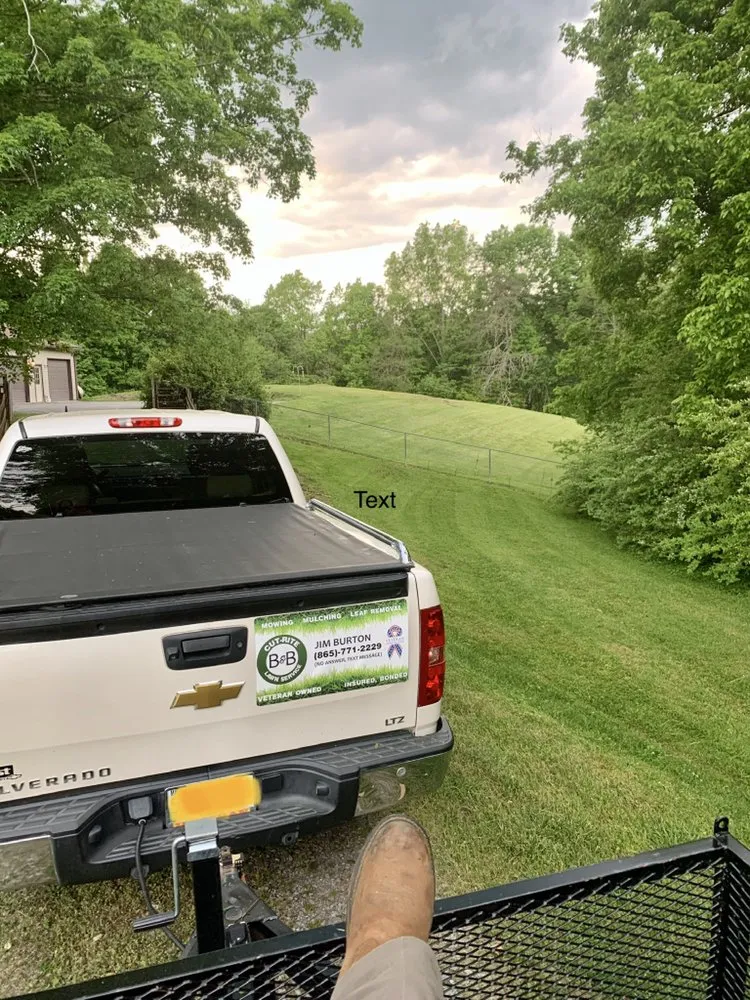Expert lawn mowing service in Sevierville, TN - B & B Cut Rite Lawn Service