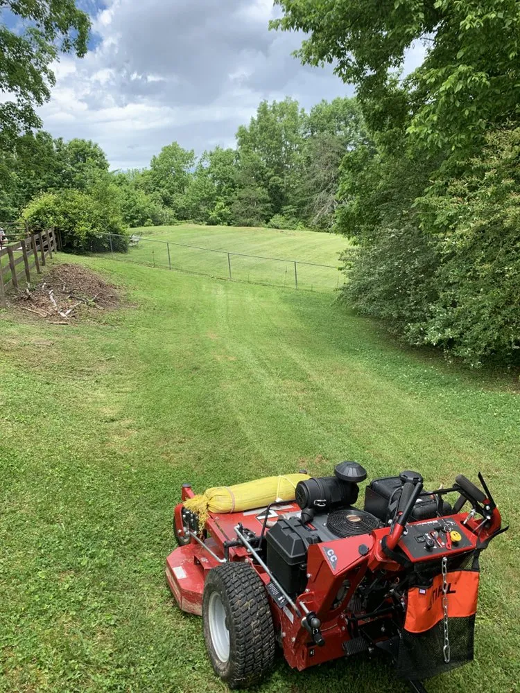 Custom yard cleanup service with custom design across Sevierville, TN - B & B Cut Rite Lawn Service