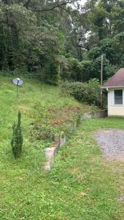 Custom landscaping services in Blairsville, GA by B & B Land Services