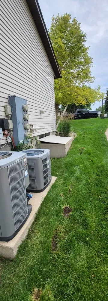 Top-rated lawn care service in Sioux Falls, SD by B & B Landscaping And Snow Removal