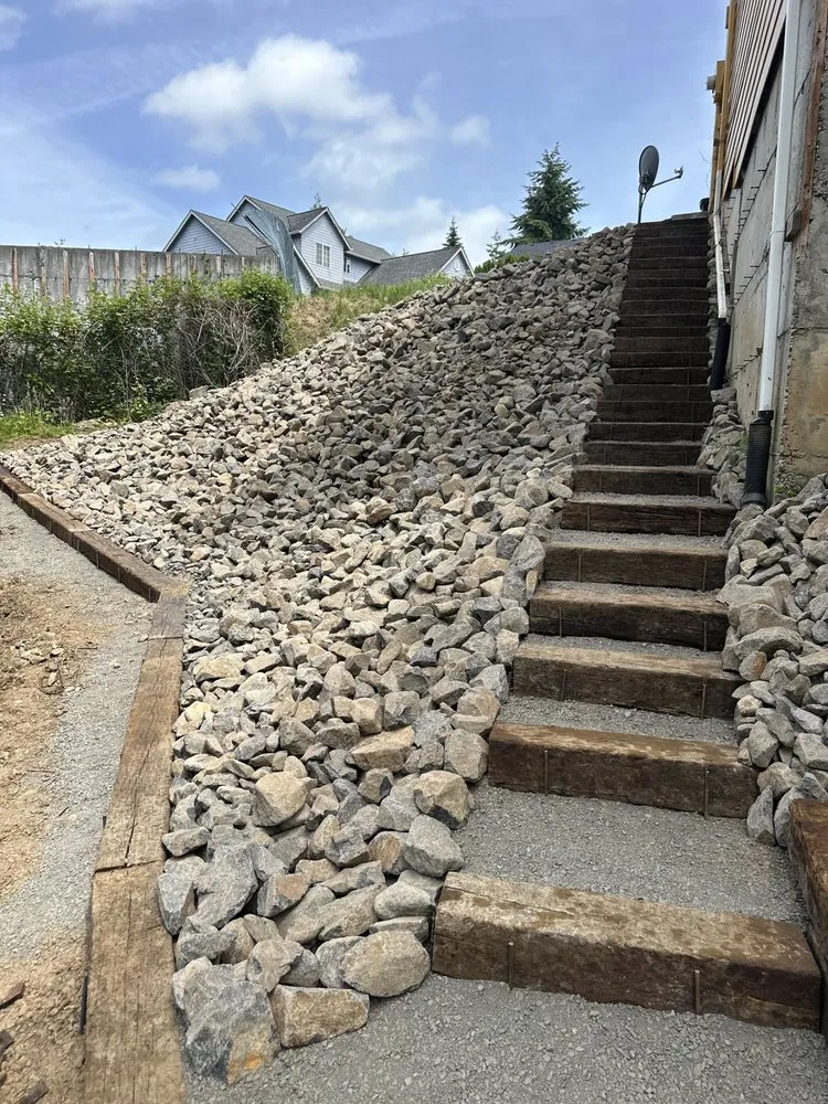 Trusted lawn care service in Kelso, WA - B & B Landscaping Services