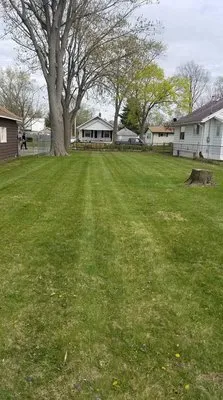 B & B Lawn Care Logo