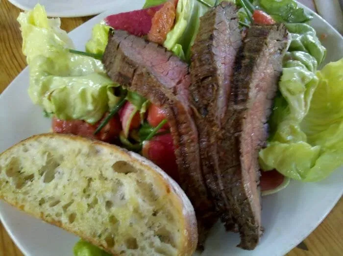 Custom outdoor landscaping experts serving Norfolk, VA - B & B Lawn Care