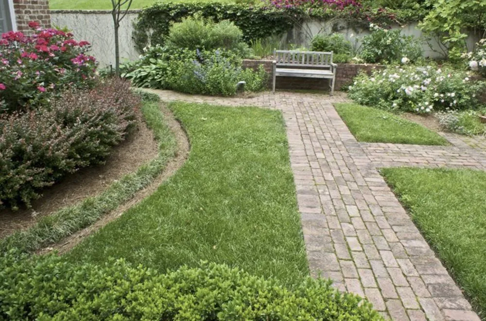 Reliable lawn mowing service in Birmingham, AL - B & B Lawn Legends