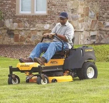 Trusted lawn mowing service experts serving New Albany, IN - B & B Lawn Services