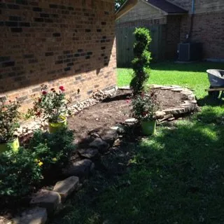 Top-rated lawn care service experts serving Highlands, TX - B & B Tree Specialist & Landscaping