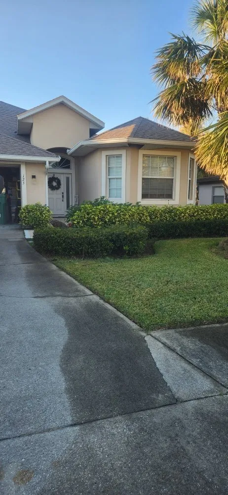 Local residential landscaping in Palm Bay, FL by B & C Lawn techs